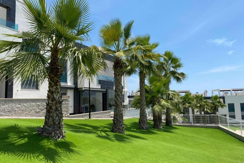 Luxury Penthouse Oasis Beach VIII Orihuela Costa Punta Prima Torrevieja Dış mekan fotoğraf