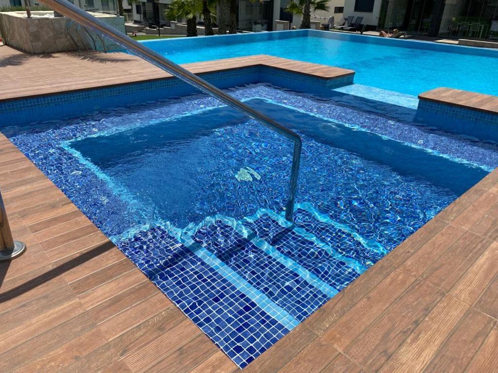 Luxury Penthouse Oasis Beach VIII Orihuela Costa Punta Prima Torrevieja Dış mekan fotoğraf