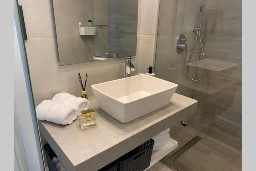 Luxury Penthouse Oasis Beach VIII Orihuela Costa Punta Prima Torrevieja Dış mekan fotoğraf