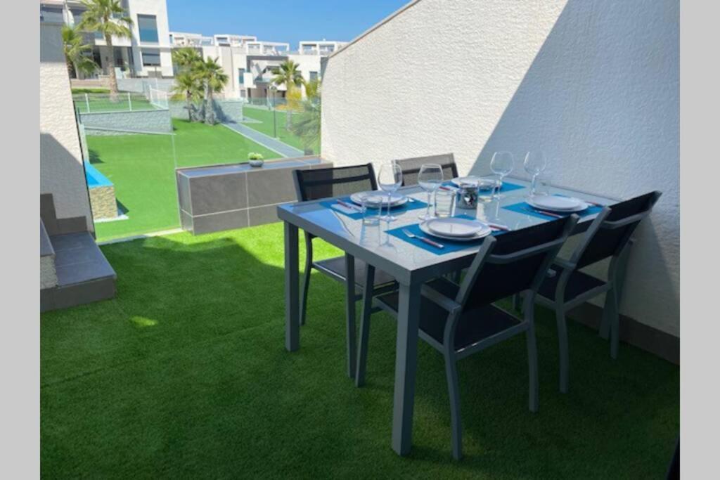 Luxury Penthouse Oasis Beach VIII Orihuela Costa Punta Prima Torrevieja Dış mekan fotoğraf