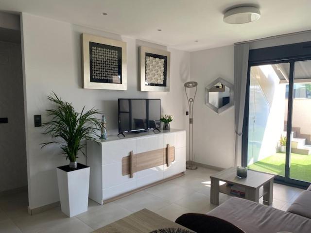 Luxury Penthouse Oasis Beach VIII Orihuela Costa Punta Prima Torrevieja Dış mekan fotoğraf