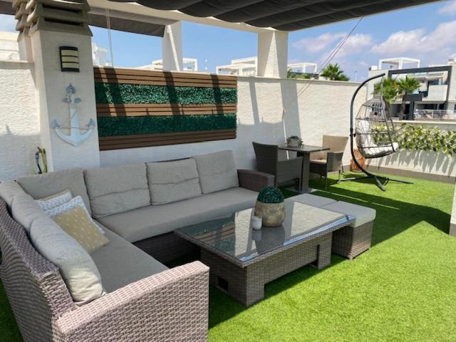Luxury Penthouse Oasis Beach VIII Orihuela Costa Punta Prima Torrevieja Dış mekan fotoğraf