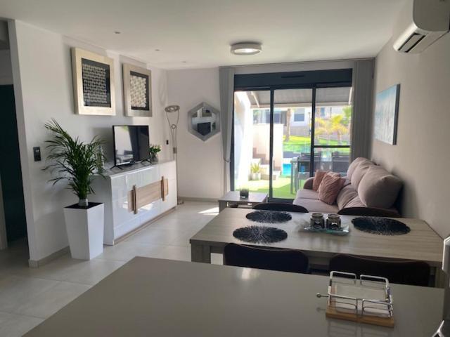 Luxury Penthouse Oasis Beach VIII Orihuela Costa Punta Prima Torrevieja Dış mekan fotoğraf