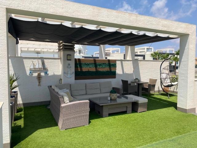 Luxury Penthouse Oasis Beach VIII Orihuela Costa Punta Prima Torrevieja Dış mekan fotoğraf